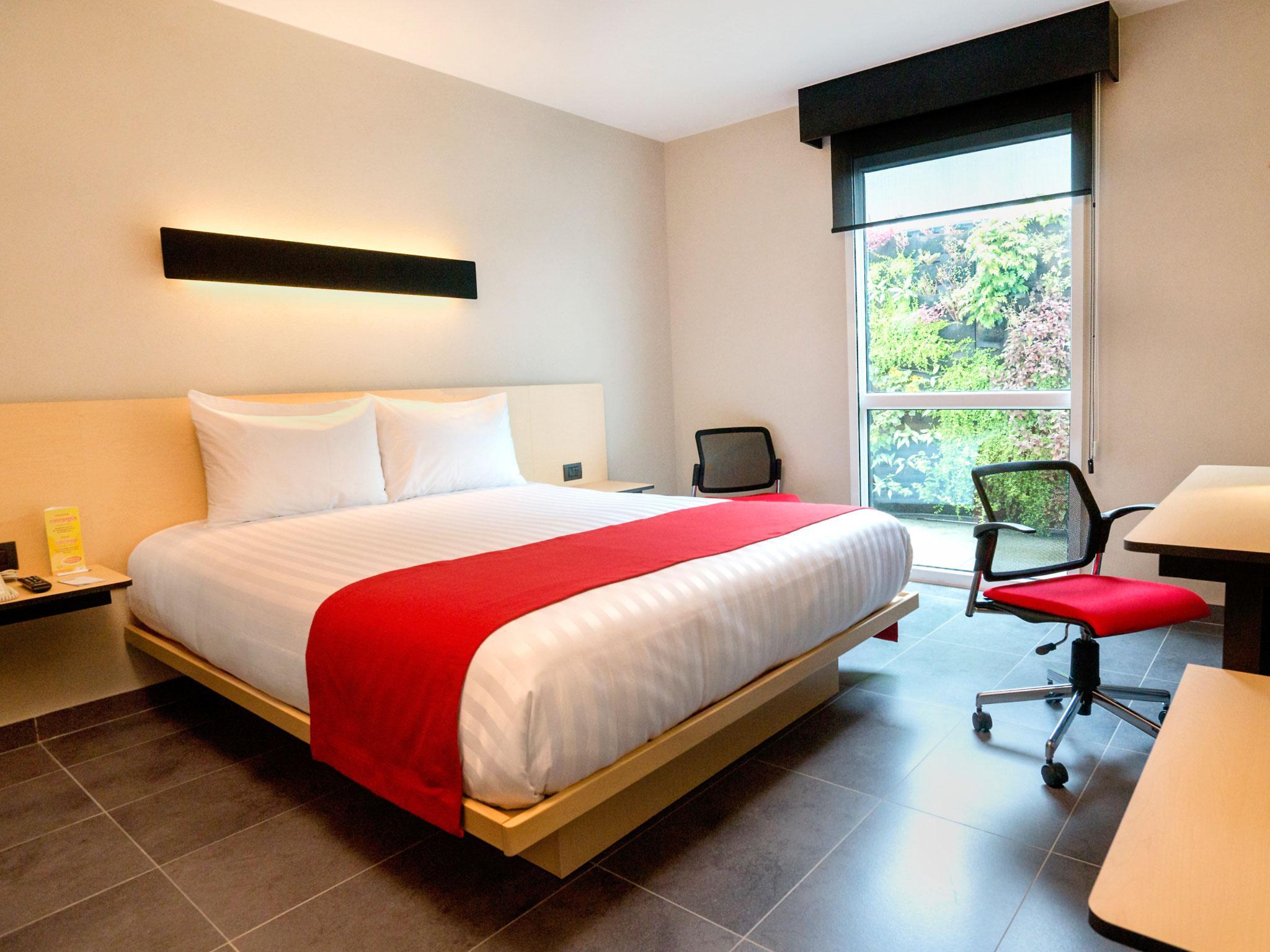 City Express Plus By Marriott Cali Colombia ภายนอก รูปภาพ