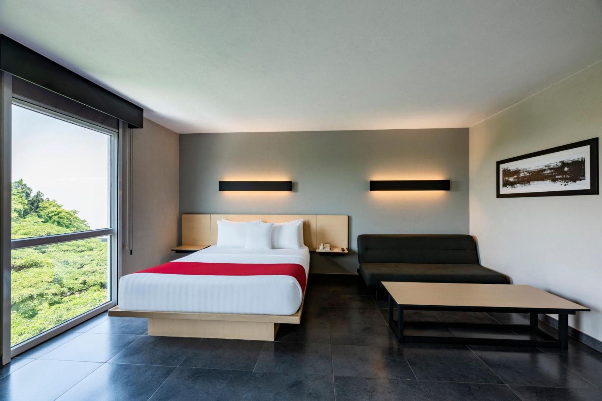 City Express Plus By Marriott Cali Colombia ภายนอก รูปภาพ