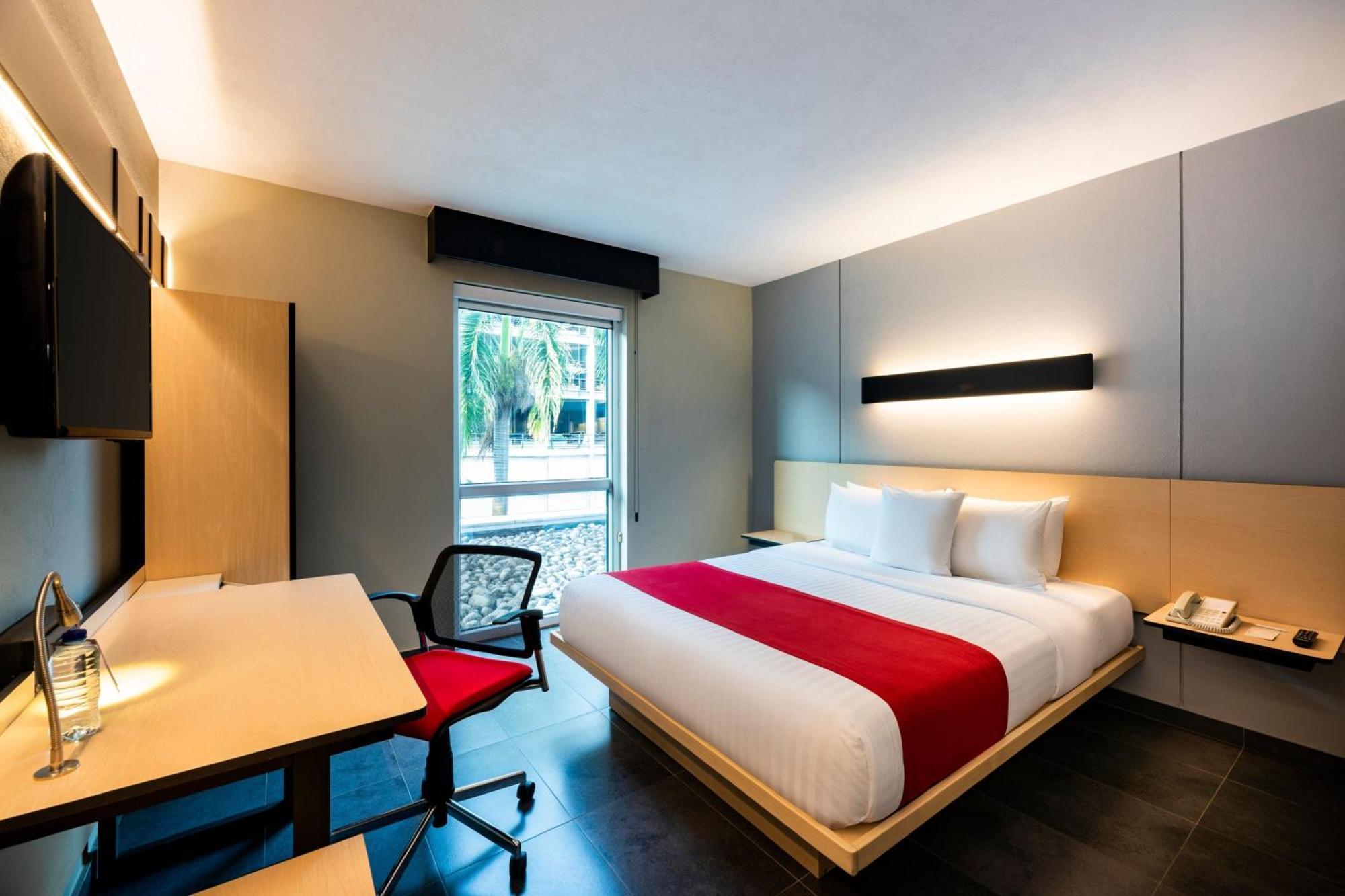 City Express Plus By Marriott Cali Colombia ภายนอก รูปภาพ