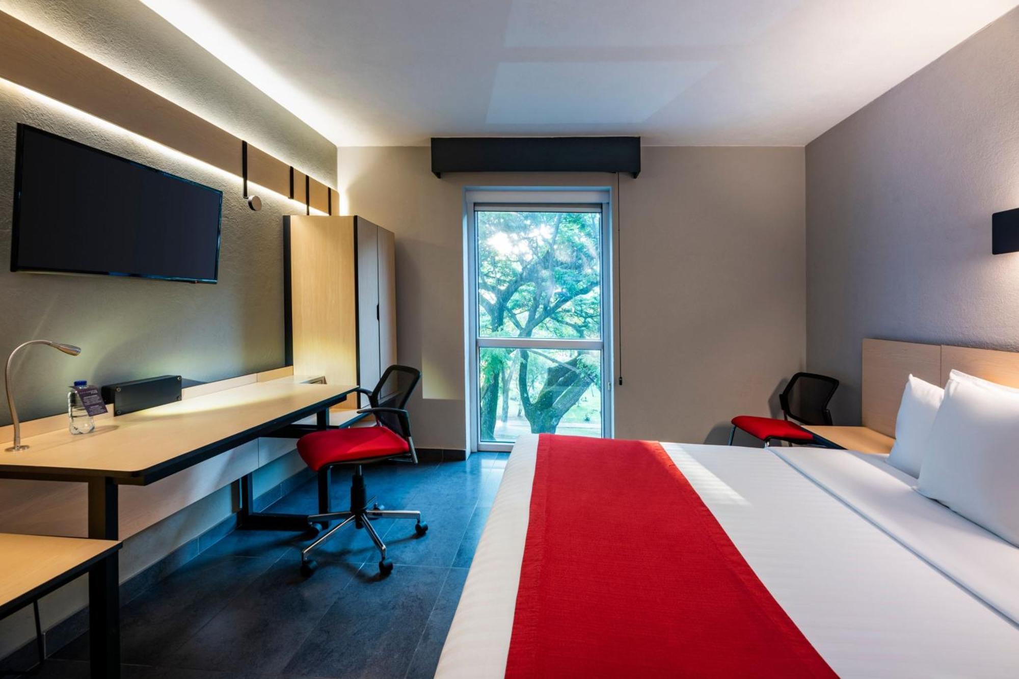 City Express Plus By Marriott Cali Colombia ภายนอก รูปภาพ