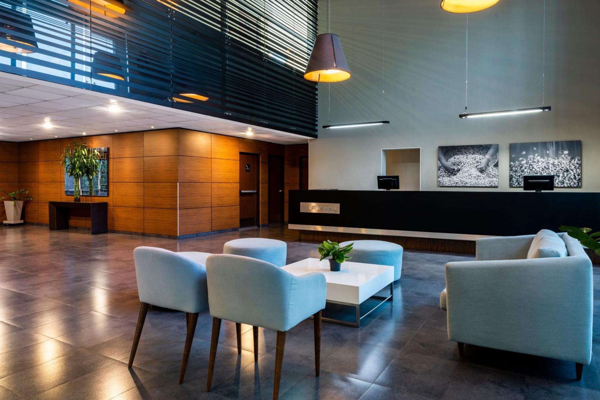 City Express Plus By Marriott Cali Colombia ภายนอก รูปภาพ